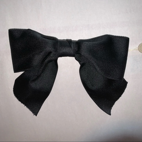 CHANEL hand wrapped silk BOW with barrette back HAIR ACCESSORY - Picture 9 of 9